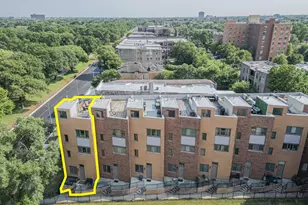 5210 S King Dr, Chicago, IL 60615 - Photo 3