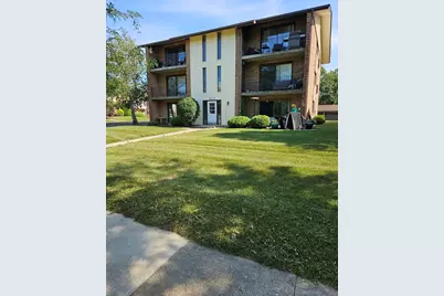 9817 Treetop Drive #2A, Orland Park, IL 60462 - Photo 1