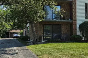 9817 Treetop Dr, Orland Park, IL 60462 - Photo 21