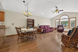 3707 Wine Way, Bloomington, IL 61704 - Photo 7