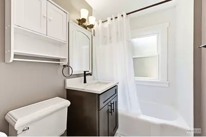 125 W Adams Street, Villa Park, IL 60181 - Photo 17