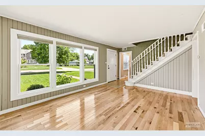 125 W Adams Street, Villa Park, IL 60181 - Photo 3