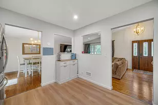 961 N Midlothian Rd, Mundelein, IL 60060 - Photo 11