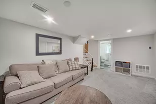 961 N Midlothian Rd, Mundelein, IL 60060 - Photo 23