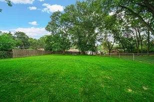 961 N Midlothian Rd, Mundelein, IL 60060 - Photo 27