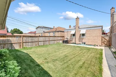 5612 S Merrimac Avenue, Chicago, IL 60638 - Photo 5
