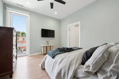 4939 N Damen Avenue #304, Chicago, IL 60625 - Photo 15