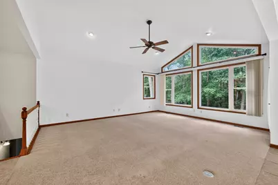 862 Briggs Avenue, Dixon, IL 61021 - Photo 9