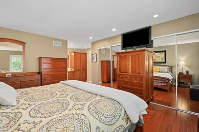 6930 Blue Flag Avenue, Woodridge, IL 60517 - Photo 17