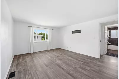 220 Sagamore Court #220, Schaumburg, IL 60194 - Photo 13