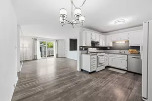 220 Sagamore Ct, Schaumburg, IL 60194 - Photo 7