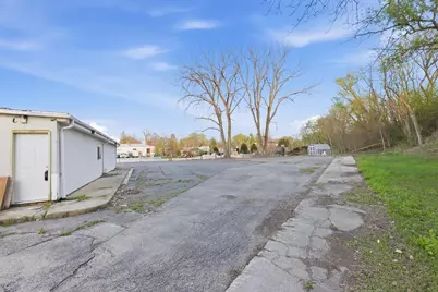 682 Park Avenue, Genoa, IL 60135 - Photo 45