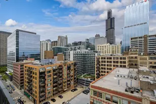 700 W Van Buren St, Chicago, IL 60607 - Photo 3