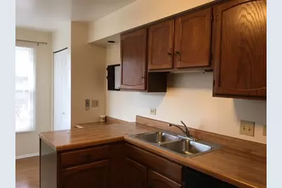 251 Coventry Circle #251, Vernon Hills, IL 60061 - Photo 11