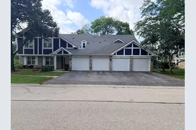 251 Coventry Circle #251, Vernon Hills, IL 60061 - Photo 1