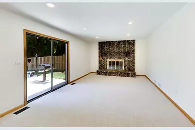 1317 S Yale Avenue, Arlington Heights, IL 60005 - Photo 7