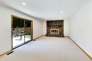 1317 S Yale Ave, Arlington Heights, IL 60005 - Photo 7