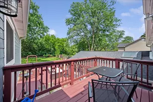 586 Earl Dr, Northfield, IL 60093 - Photo 27