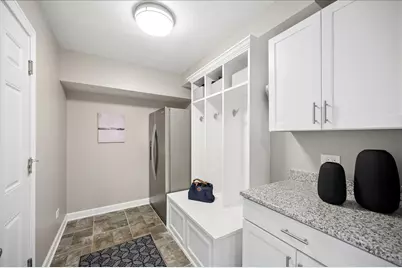586 Earl Drive, Northfield, IL 60093 - Photo 21