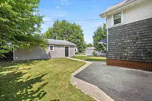 1006 S Bloomington St, Streator, IL 61364 - Photo 37