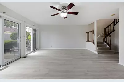 2020 Quaker Hollow Lane #0, Streamwood, IL 60107 - Photo 11