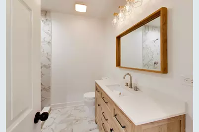 544 N Leamington Avenue, Chicago, IL 60644 - Photo 13