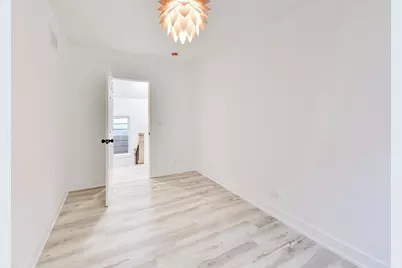 544 N Leamington Avenue, Chicago, IL 60644 - Photo 21