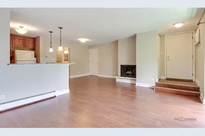 829 S Dwyer Avenue #E, Arlington Heights, IL 60005 - Photo 3