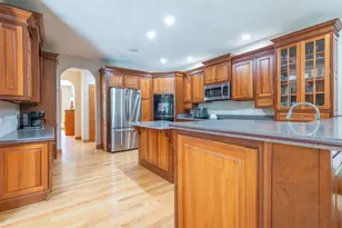 3285 W Forest Rd, Freeport, IL 61032 - Photo 9