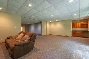 3285 W Forest Rd, Freeport, IL 61032 - Photo 45