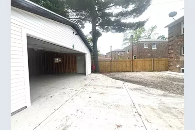 7541 S Hamilton Avenue, Chicago, IL 60620 - Photo 39