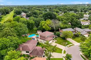 811 Spring Cove Dr, Schaumburg, IL 60193 - Photo 29
