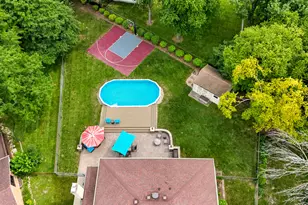 811 Spring Cove Dr, Schaumburg, IL 60193 - Photo 31