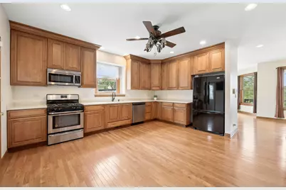 4130 Dutch Mill Lane, Delavan, WI 53115 - Photo 11