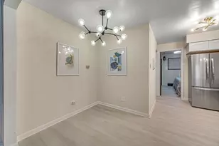 14 King Arthur Ct, Northlake, IL 60164 - Photo 5