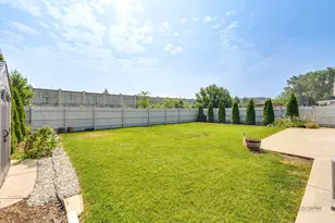 5 Wildwood Rd, Elk Grove Village, IL 60007 - Photo 25