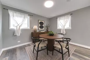 5 Wildwood Rd, Elk Grove Village, IL 60007 - Photo 13