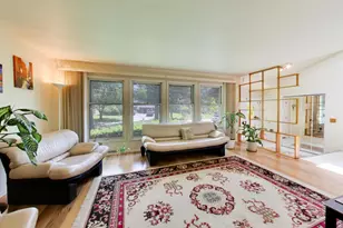 3214 River Falls Dr, Northbrook, IL 60062 - Photo 5