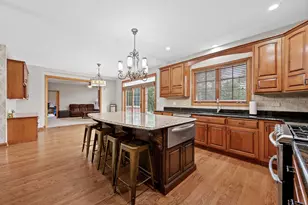 21588 Williamsburg Ct, Frankfort, IL 60423 - Photo 17
