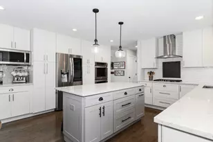 6S115 New Castle Rd, Naperville, IL 60540 - Photo 7