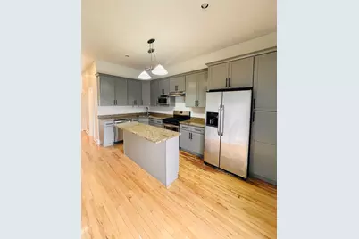469 E Bowen Avenue #1, Chicago, IL 60653 - Photo 5