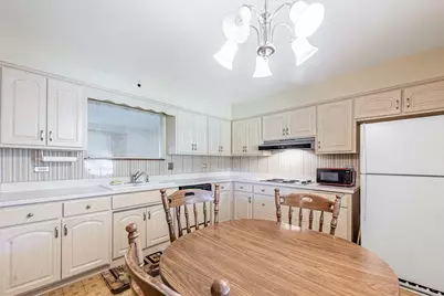 1161 E 171st Court, South Holland, IL 60473 - Photo 13