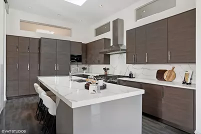 401 N Aberdeen Street #4S, Chicago, IL 60642 - Photo 5