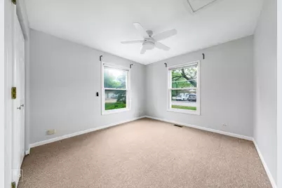 98 Willow Parkway #98, Buffalo Grove, IL 60089 - Photo 11