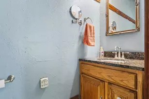 227 W South St, Franklin Grove, IL 61031 - Photo 11