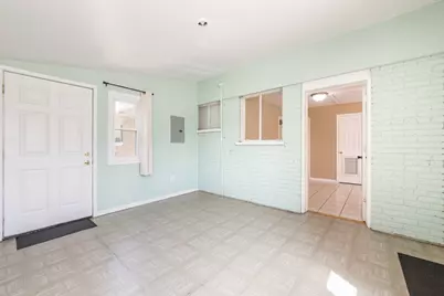 839 E Thacker Street, Des Plaines, IL 60016 - Photo 15