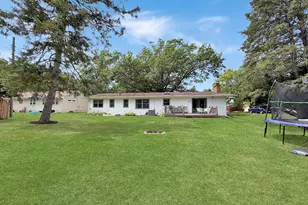1429 Bolkinwood Dr, Freeport, IL 61032 - Photo 35