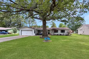 1429 Bolkinwood Dr, Freeport, IL 61032 - Photo 37