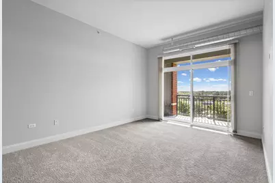 450 Village Center Drive #404, Burr Ridge, IL 60527 - Photo 7