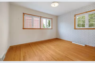 8059 W Leland Avenue, Norridge, IL 60706 - Photo 17